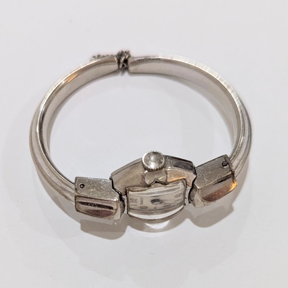 Vintage BENRUS Petite Silver Ladies Wind-Up Wrist Watch Bracelet 10K Gold filled - Picture 13 of 14